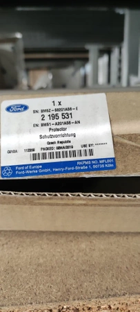 OSŁONA KRAWĘDZI DRZWI PRAWY PRZÓD FORD FOCUS Mk3