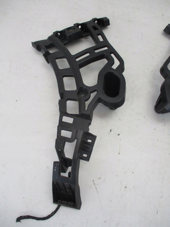 Ślizg zderzaka strona lewa Citroen OE 9817643080