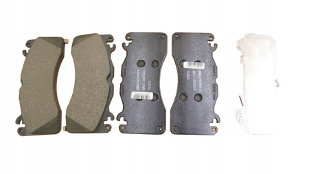 KLOCKI HAMULCOWE PRZÓD FORD MUSTANG Mk6 2015- 17 2044148 _ GR3C-2001-JA
