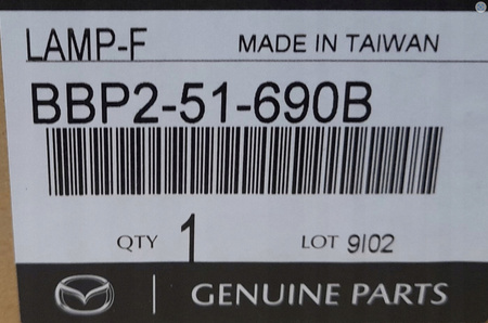 Reflektor przeciwmgłowy Mazda OE_BBP251690B
