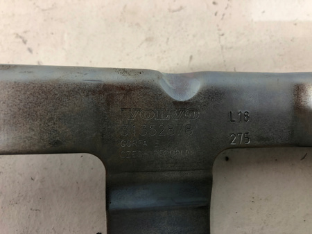 ZAWIAS MASKI LEWY VOLVO XC90 2016- OEM/OE 31352878