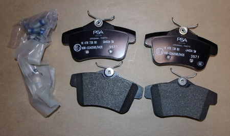 Klocki hamulcowe tył Citroen OE / DS5 16 478 738 80