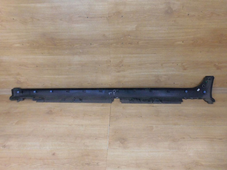 Listwa progowa prawa Citroen C3 2016- OE 9813817380