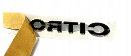 Emblemat napis tył CITROEN 8665 v7