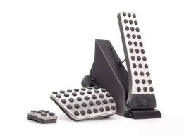 NAKŁADKI NA PEDAŁY MERCEDES-BENZ C KLASA W204 A0002900501