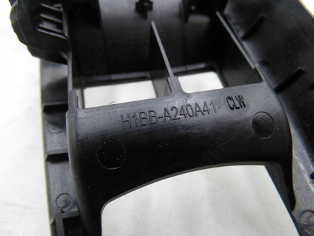 RAMKA PRZEŁĄCZNIKA SZYB FOD FIESTA MK8_2426593_H1BB-A240A41-CL3JA6