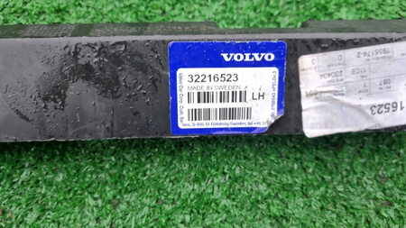 MOCOWANIE LISTWY PROGOWEJ LEWY PRZÓD VOLVO XC90 2016- OEM/OE 32216523
