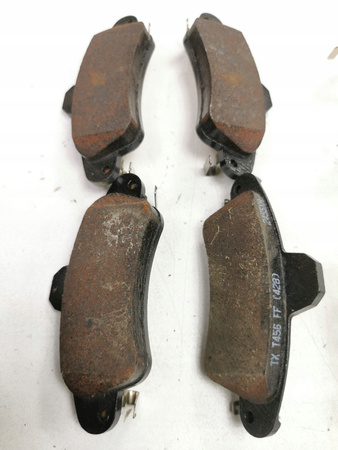 OKŁADZINY HAMULCOWE MONDEO 1992-2000 1672938 _ XS71-2M008-AE