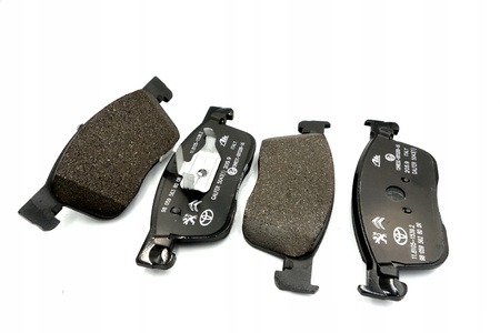 KLOCKI HAMULCOWE CITROEN JUMPY SPACETOURER OE 1613260780