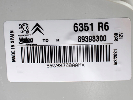 LAMPA TYLNA PRAWA CITROEN C3 PLURIEL OE 6351R6
