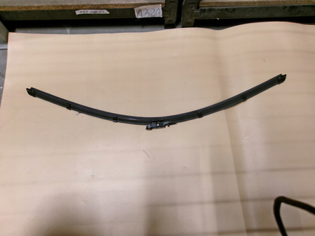 PIÓRO WYCIERACZKI LEWY PRZÓD FORD MONDEO Mk5 660MM  5318073 _ DS73-17528-AC