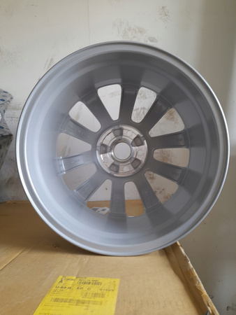 FELGA ALUMINIOWA 17" 5x108 ET 52,5 FORD KUGA 12- OE 1877092 _ FJ5C-1007-A1A