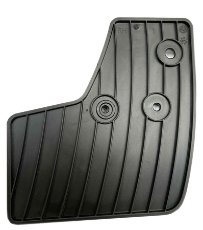 CHLAPACZ PRAWY TYŁ FORD KUGA Mk3 2020- 2478261 _ LJ6B-A104C20-CB