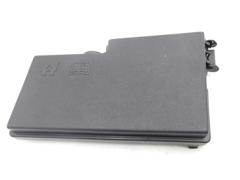 POKRYWA SKRZYNI BEZPIECZNIKÓW TOURNEO CONNECT 1695809 _ AV6T-14A076-AB