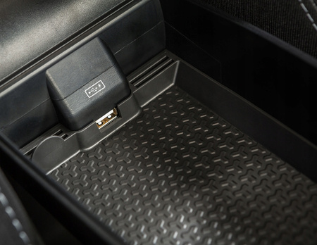 DEDYKOWANY PODŁOKIETNIK FORD FIESTA 2017- DEALER