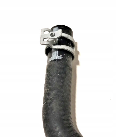 Wąż układu chłodzenia zaworu EGR DV6R BERLINGO C3 OE 1638153380