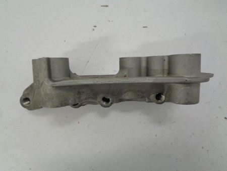 Wspornik poduszki silnika OE Citroen C3 C4 1,6hdi OE 9811186980