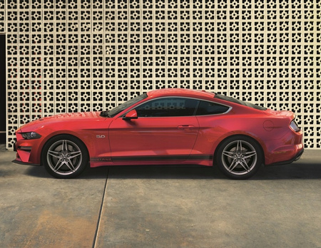 POTRÓJNE PASY BOCZNE FORD MUSTANG 18- GLOSS BLACK