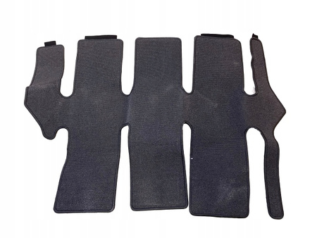 DYWANIKI WELUROWE DLA WERSJI BEZ STOLIKA MERCEDES B66560511 | 66560511