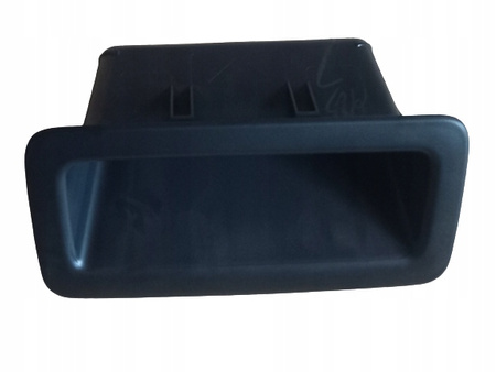 Wnęka wykończenie klapy tylnej - Mazda 3 BP_KB7W68966A02