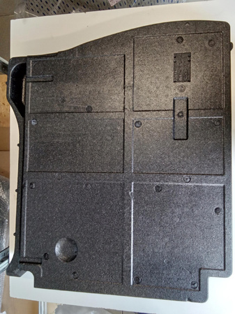WNĘKA KOŁA ZAPASOWEGO LEWA FORD KUGA Mk1 2008- 1594829 _ 8V41-S11169-BD