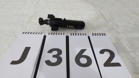 ODBÓJ PRAWY KLAPY BAGAŻNIKA VOLVO XC90 2016- OEM/OE 31457733