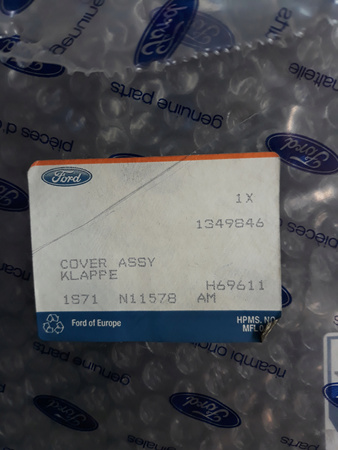 KLAPA KOSZA KOŁA ZAPASOWEGO FORD MONDEO Mk3 01-07