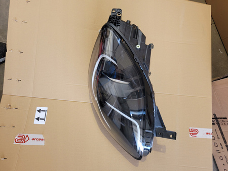 REFLEKTOR LED PRAWY PRZÓD FORD PUMA 2019- 2684469 _ L1TB-13100-GK