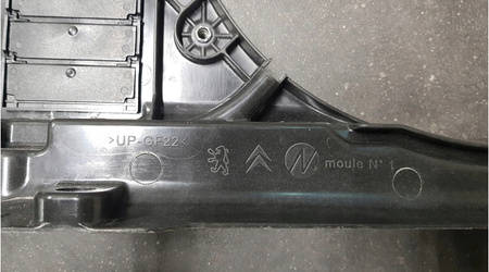 Pas Przedni Przegroda Citroen C5 II C5(x7) OE 7104Q9