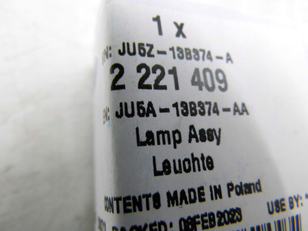 LAMPA OŚWIETLENIA OKOLIC PROGU FORD 2221409 OE 2221409 _  JU5A-13B374-AA