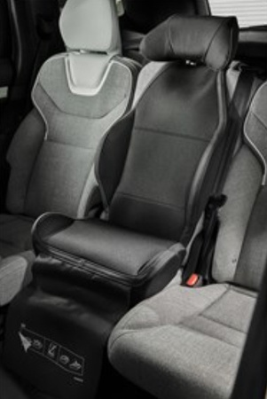 NAKŁADKA NA FOTELIK DZIECIĘCY VOLVO EX90 2025- OE 32367416