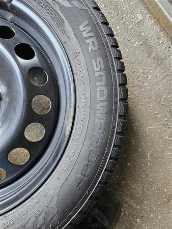 4 KOŁA ZIMOWE STALOWE 6.5J ET48 NOKIAN SNOWPROOF 205/60 R16 NOWE FORD