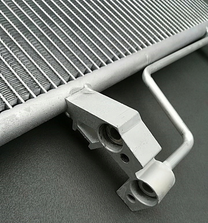 CHŁODNICA KLIMATYZACJI FORD ESCAPE 2012-19 2.0 Eco