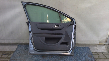 DRZWI PRZEDNIE LEWE CITROEN C4 04-10 9002W0