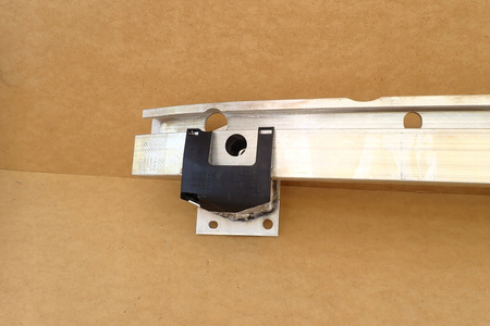 BELKA WZMOCNIENIE ZDERZAKA TYŁ VOLVO XC90 2016- OEM/OE 32422311