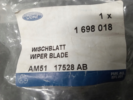 PIÓRO WYCIERACZKI PRZÓD PRAWA FORD C-MAX Mk2 _ 1899706 _ AM51-17528-AD