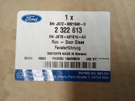 USZCZELKA DRZWI PRAWY PRZÓD FORD FOCUS Mk4 2018- 2436174 _ JX7B-A21510-AJ