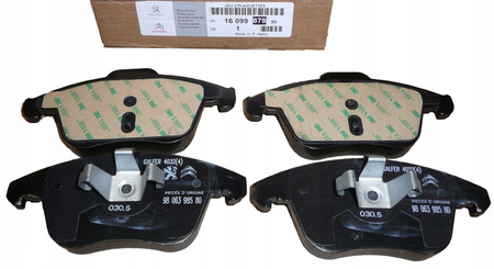 Zestaw 4 klocków hamulcowych przednich Citroen C4 1609987980