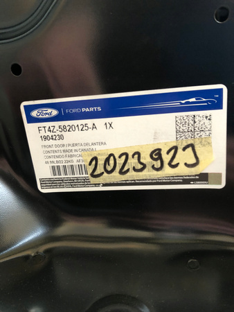 DRZWI PRZEDNIE LEWA STRONA FORD EDGE 2015- OE