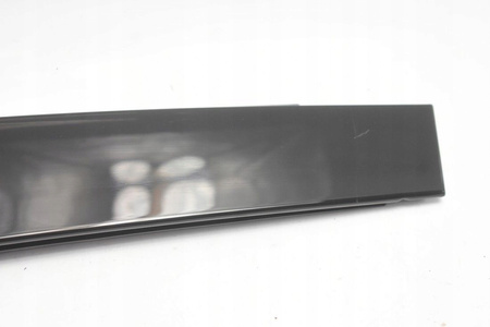 PIONOWA LISTWA OZDOBNA DRZWI PRAWY TYŁ VOLVO XC90 2016- OEM/OE 31688694