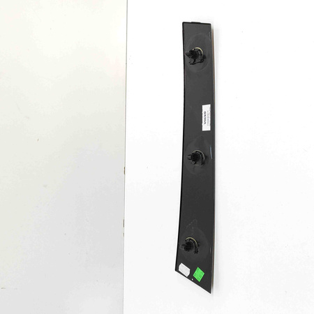 PIONOWA LISTWA OZDOBNA DRZWI PRAWY TYŁ VOLVO XC90 2016- OEM/OE 31688696