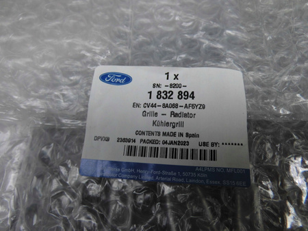 KRATKA ZDERZAKA PRZÓD PRAWA FORD KUGA 2012- 1832894 _ CV44-8A068-AF5YZ9