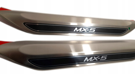 Listwy ozdobne progów - Mazda MX-5_NA1PV1370