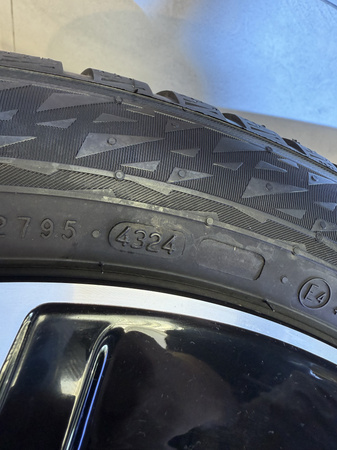 KOMPLET 4 NOWE KOŁA ZIMOWE 235 50 R19 NOKIAN SNOWPROOF2 103V XL VOLVO V90CC _ 32400718