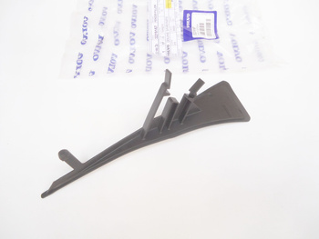 Lewa zaślepka błotnika Volvo XC60 OE 32219166
