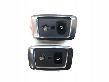 Volvo lampka podsufitki tył lewa 31694123 / 32289791