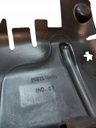 KIEROWNICA POWIETRZA PRAWA CITROEN C5 III X7 7104HT