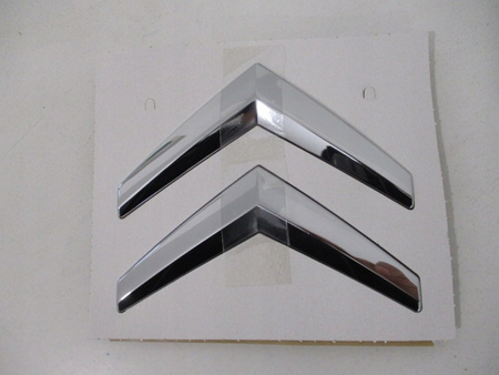 CITROEN C5 II HB EMBLEMAT LOGO KLAPY TYLNEJ NOWY 7810L4