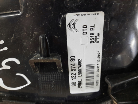 LAMPA TYŁ PRAWA CITROEN C3 OE 9812257480