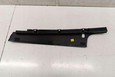 PIONOWA LISTWA OZDOBNA DRZWI LEWY PRZÓD VOLVO XC90 2016- OEM/OE 31688691